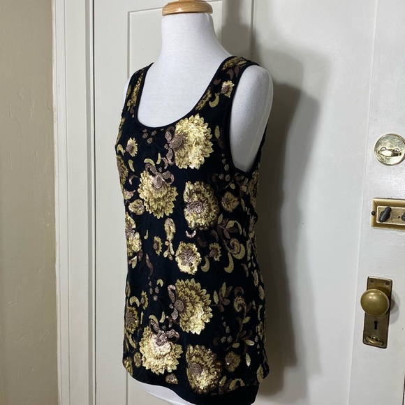 Garnet Hill Tops - 🎉LAST CALL🎉 Garnet Hill black gold sequined top
